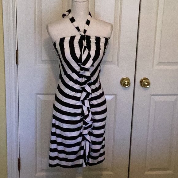 Cache Vintage Black & White Striped Strapless Dress w/ Tie in Back & Ruffle Trim - Picture 2 of 9